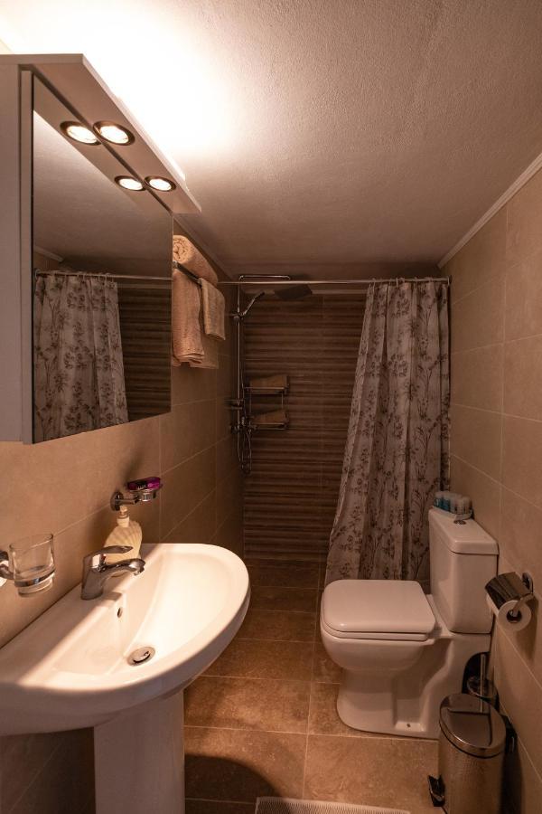 Filocsenia Luxury Apartment At Tsoutsouras ชูสท์ซูโรส ภายนอก รูปภาพ