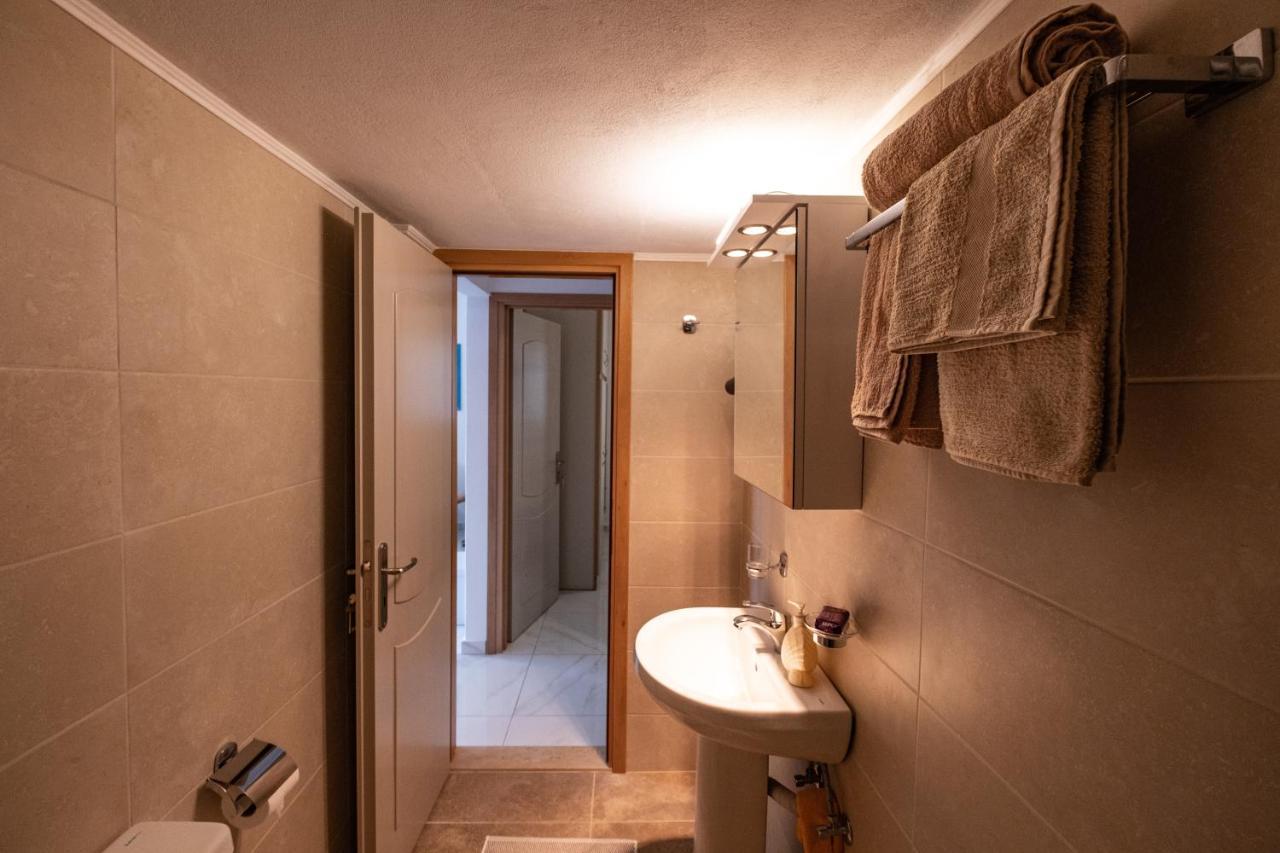 Filocsenia Luxury Apartment At Tsoutsouras ชูสท์ซูโรส ภายนอก รูปภาพ