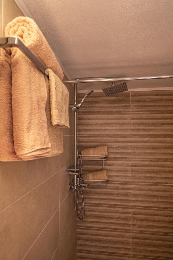 Filocsenia Luxury Apartment At Tsoutsouras ชูสท์ซูโรส ภายนอก รูปภาพ
