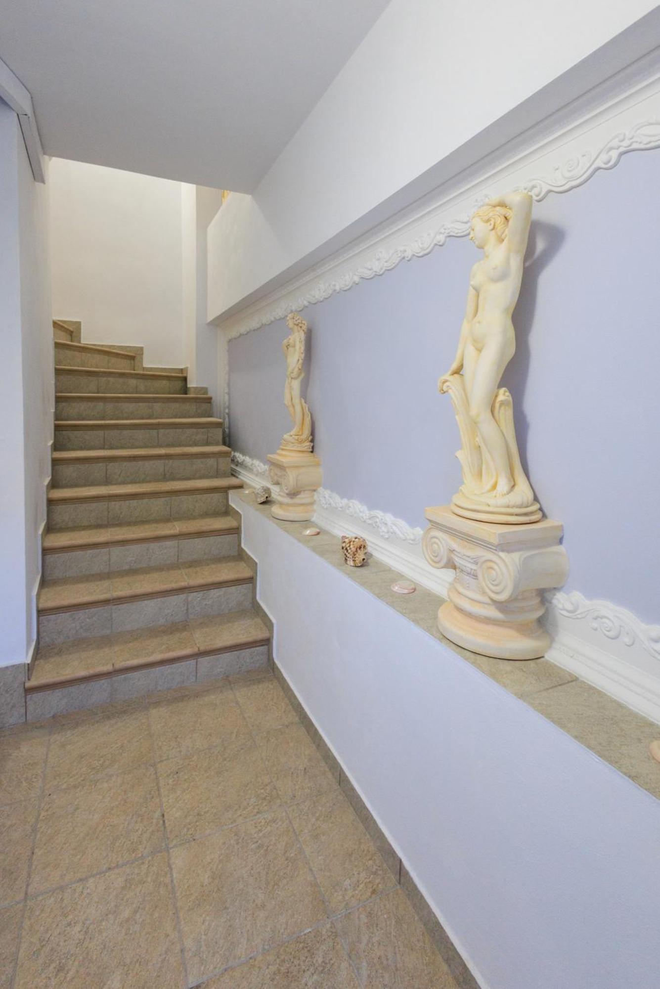 Filocsenia Luxury Apartment At Tsoutsouras ชูสท์ซูโรส ภายนอก รูปภาพ